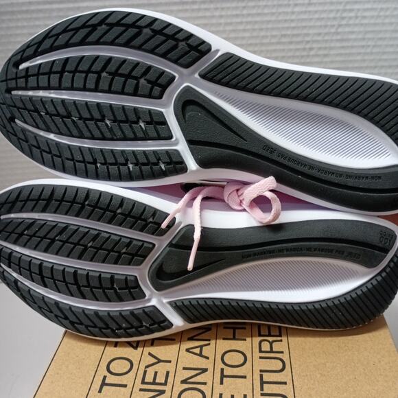 Nike Star Runner 3 Low Pink Youth Sneakers Size 6Y Women 7.5 - Picture 7 of 8